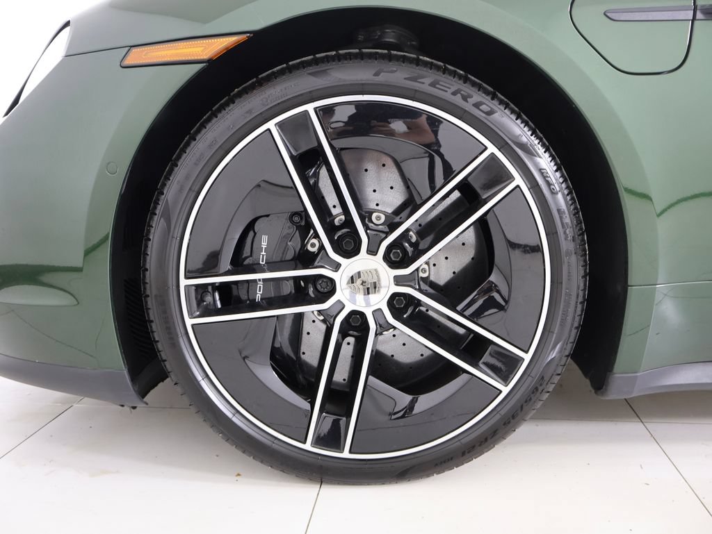 Certified 2025 Porsche Taycan Turbo AWD/4WD image 30