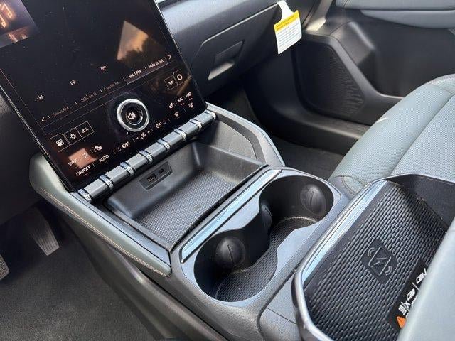 New 2026 GMC Terrain AT4 w/ Technology Package II AWD/4WD image 27