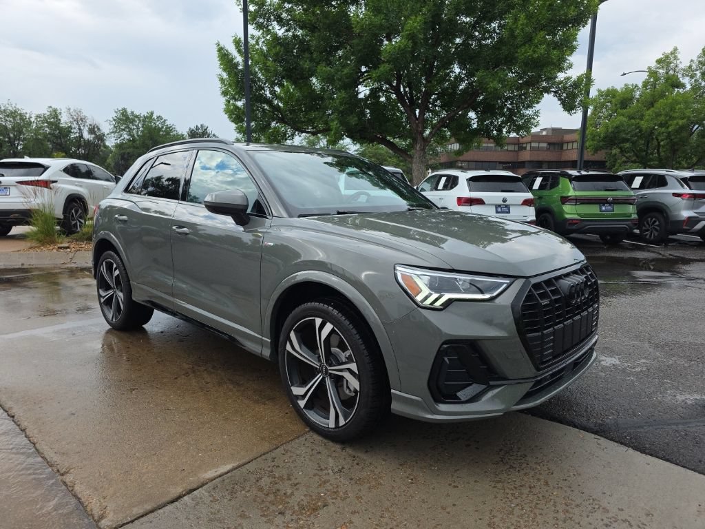Used 2023 Audi Q3 2.0T Premium Plus w/ Premium Plus Package AWD/4WD image 7