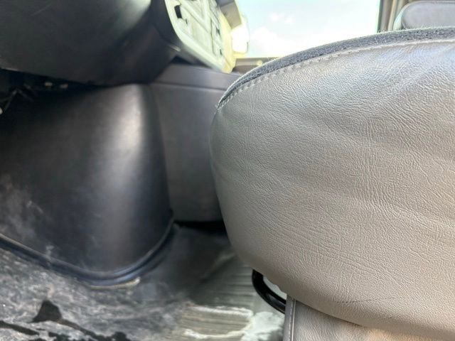 Used 2024 GMC Savana 2500 Work Van w/ Driver Convenience Package image 29