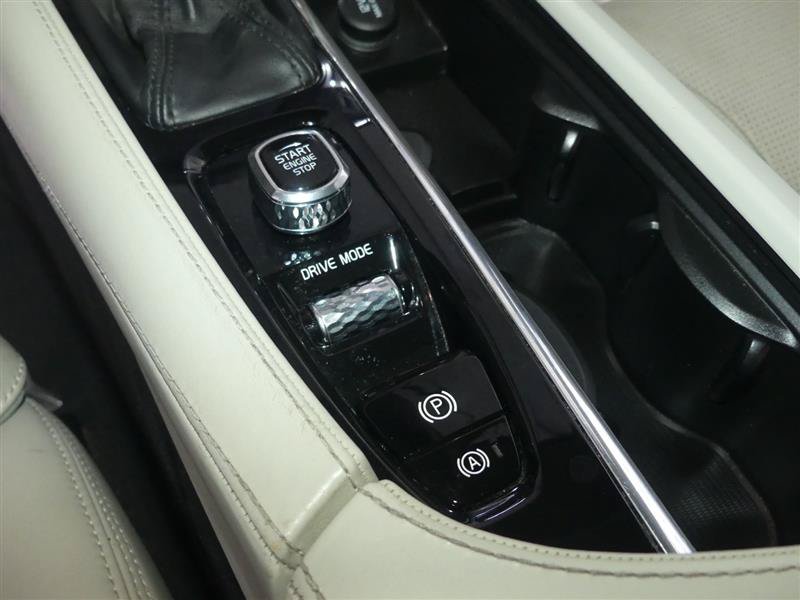 Used 2018 Volvo XC90 T6 Inscription w/ Convenience Package AWD/4WD image 41