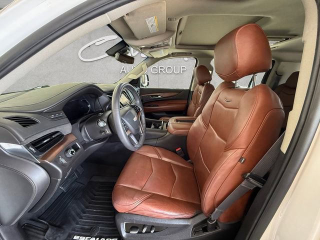 Used 2017 Cadillac Escalade ESV Premium Luxury image 19