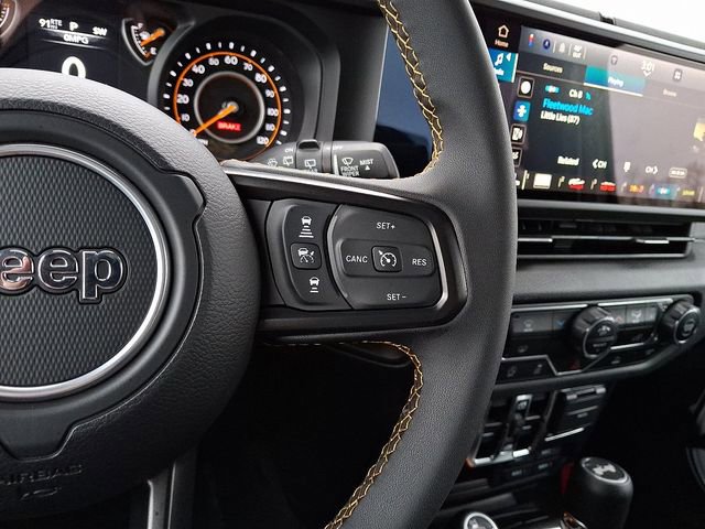 Used 2024 Jeep Wrangler Sport S image 24