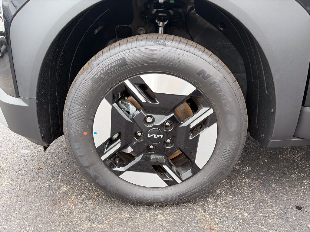 New 2027 Kia Seltos LX AWD/4WD image 24