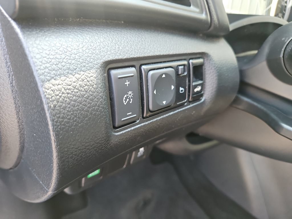 Used 2019 Nissan Sentra S FWD image 23