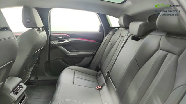 Used 2025 Audi A6 e-tron Premium Plus w/ Premium Plus image 30