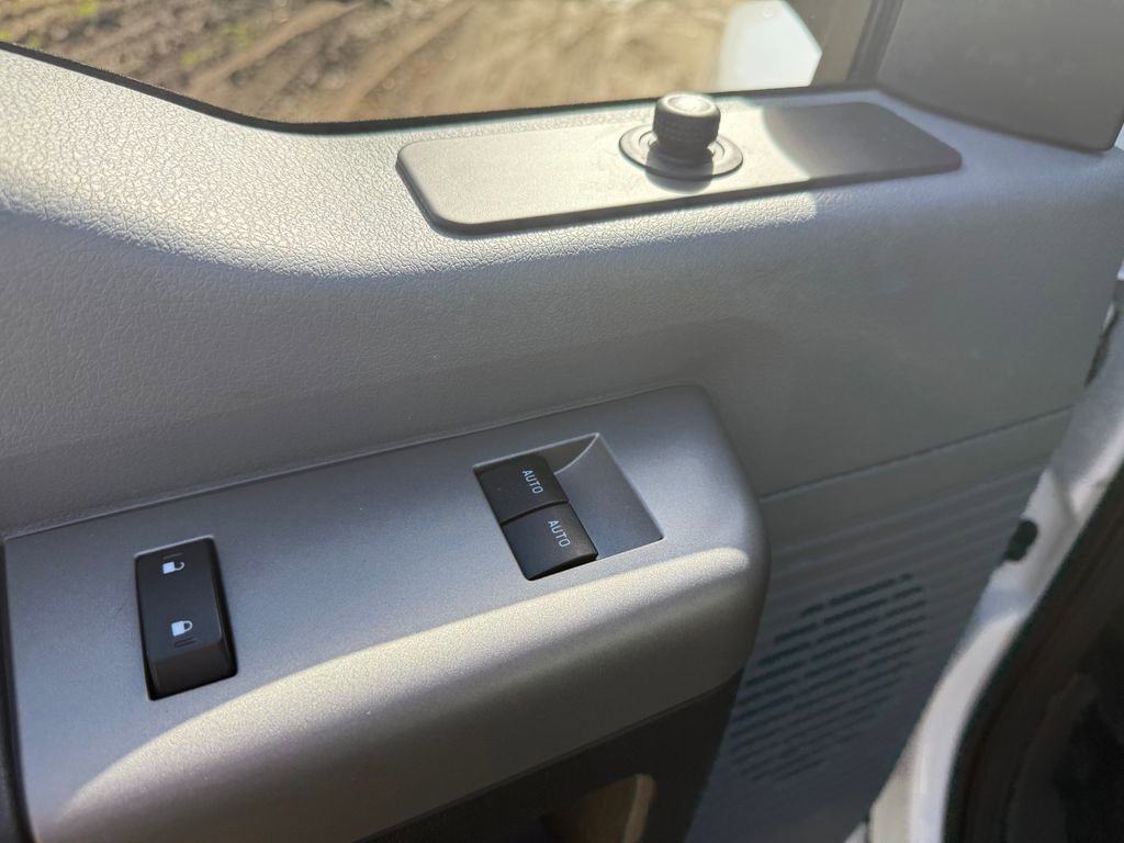 New 2026 Ford F750 2WD Regular Cab Super Duty image 10
