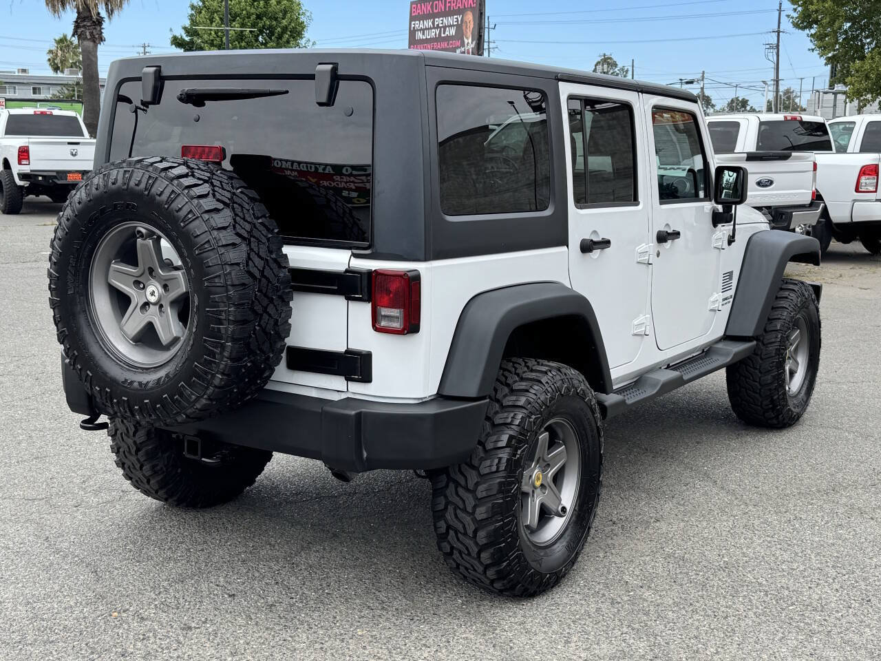 Used 2013 Jeep Wrangler Unlimited Sport AWD/4WD image 7