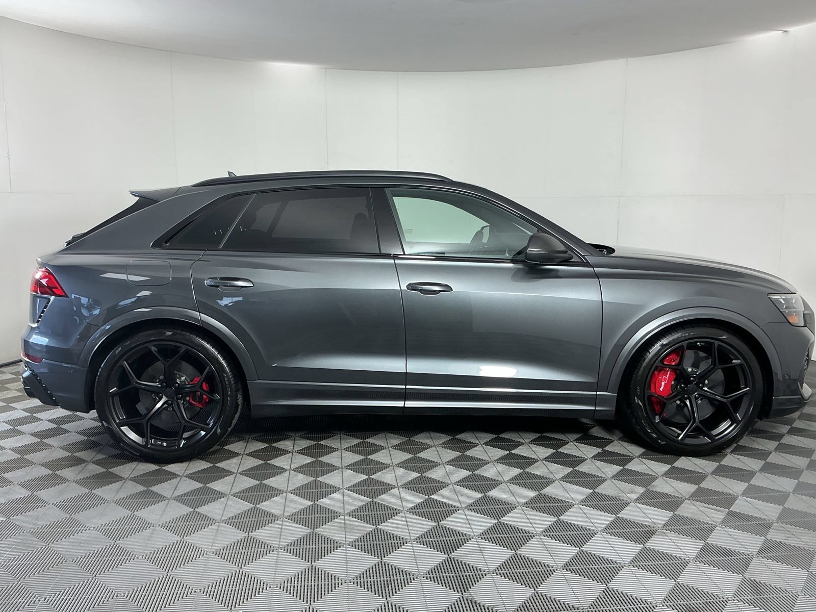 New 2027 Audi RS Q8 performance AWD/4WD image 10