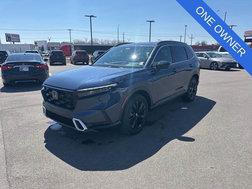 Used 2023 Honda CR-V Sport Touring image 3