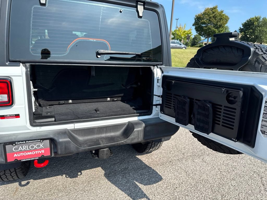 Used 2018 Jeep Wrangler Sport AWD/4WD image 28
