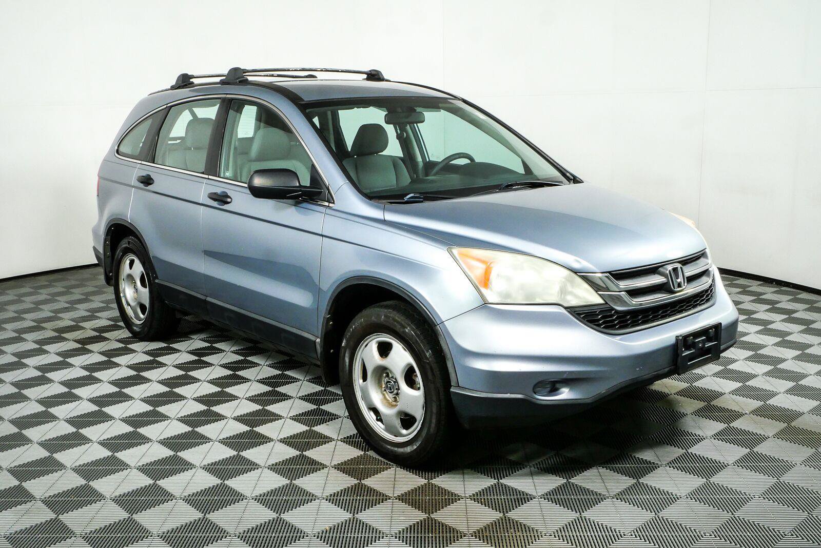 Used 2010 Honda CR-V LX image 1