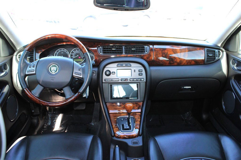 Used 2005 Jaguar X-TYPE 3.0 image 12
