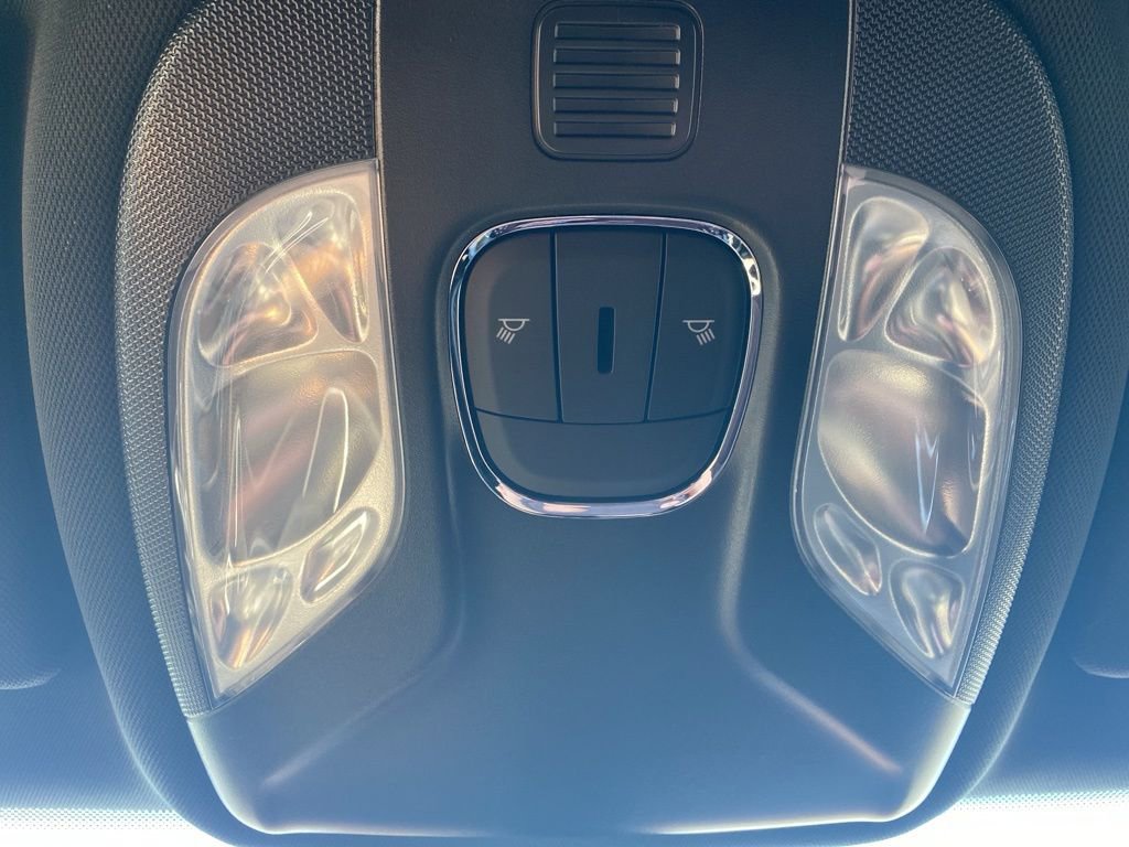 New 2026 Jeep Compass Altitude image 31