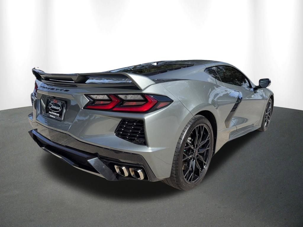 Used 2022 Chevrolet Corvette Stingray Preferred Cpe w/ Z51 Performance Package RWD image 14