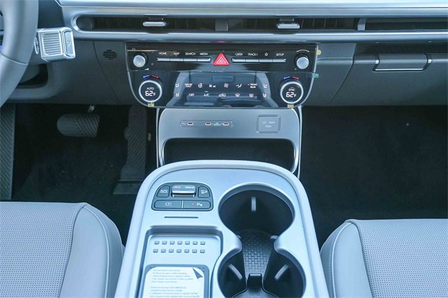 New 2026 Hyundai Ioniq 9 SEL image 14