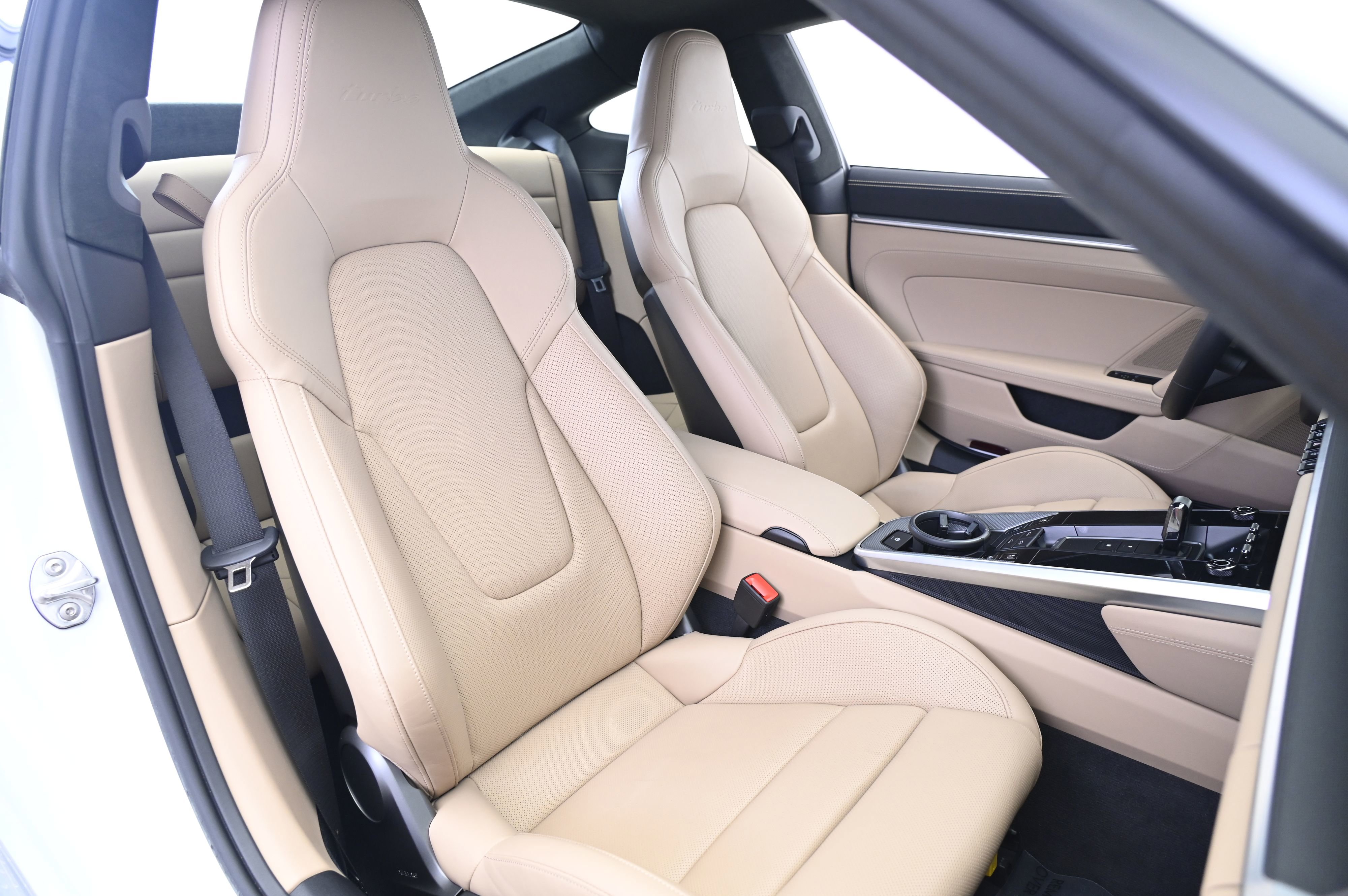 Certified 2024 Porsche 911 Turbo image 20