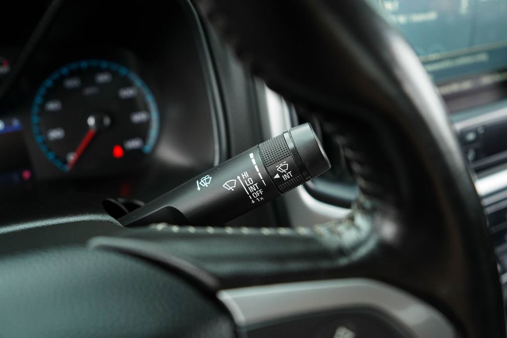 Used 2020 Chevrolet Colorado LT AWD/4WD image 32