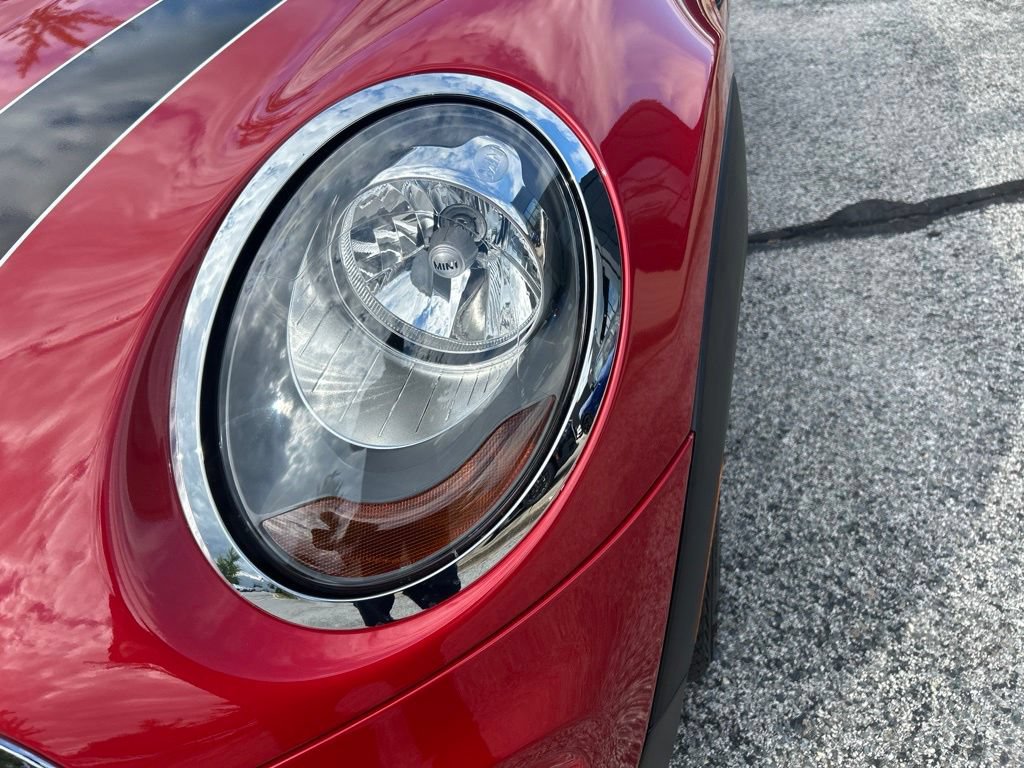 Used 2015 MINI Cooper 2-Door Hardtop FWD image 18
