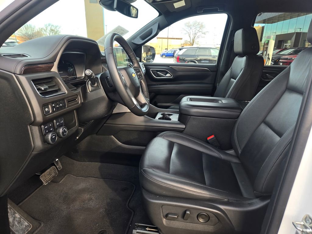 Used 2024 Chevrolet Tahoe LT image 34