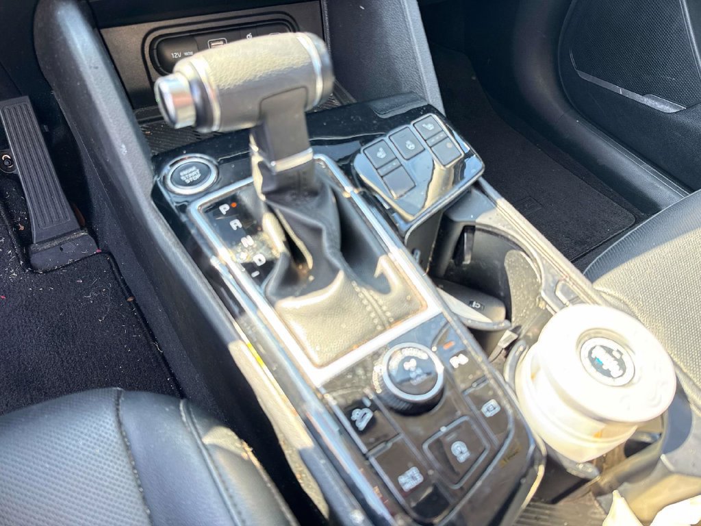 Used 2023 Kia Sportage EX AWD/4WD image 31