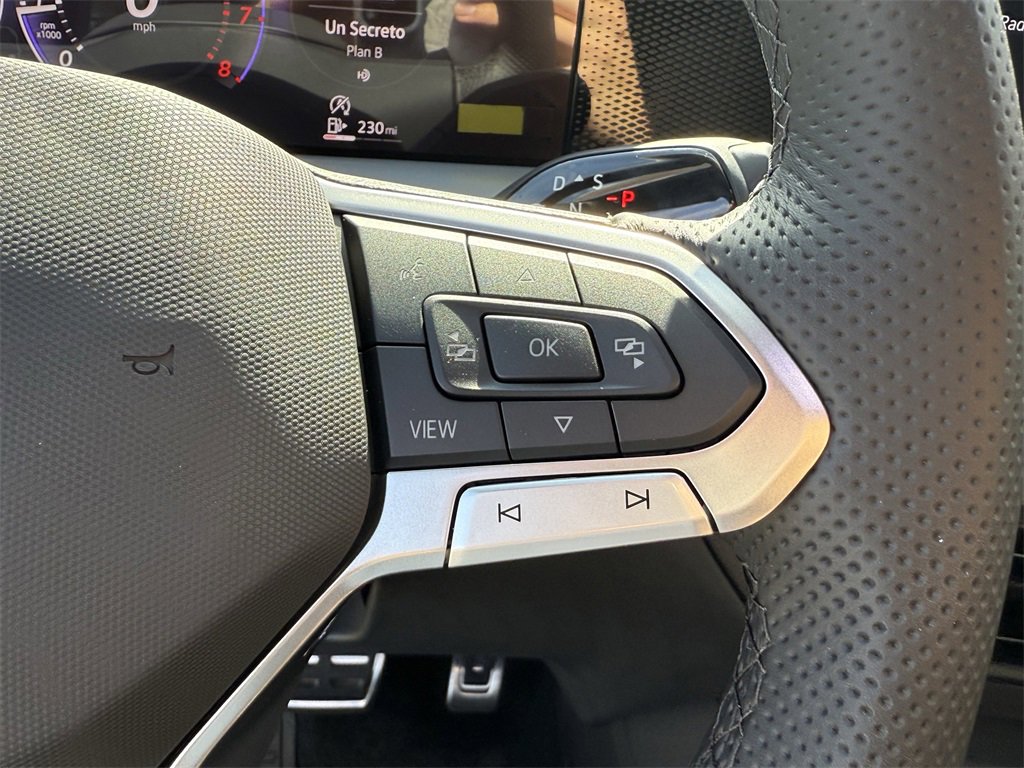 New 2026 Volkswagen Tiguan SE R-Line image 15