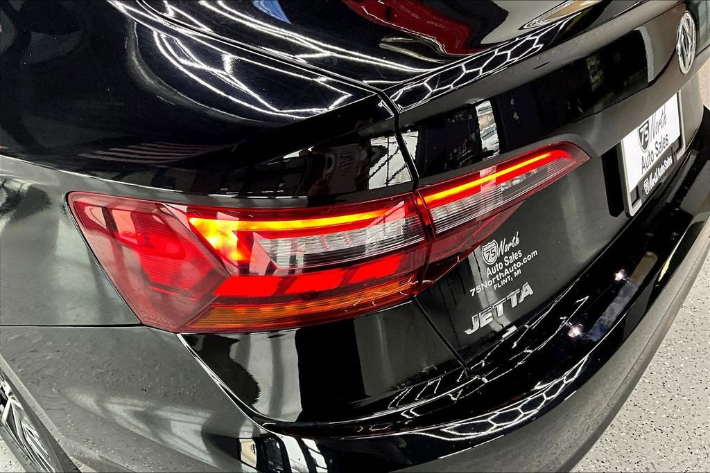 Used 2019 Volkswagen Jetta SE image 22