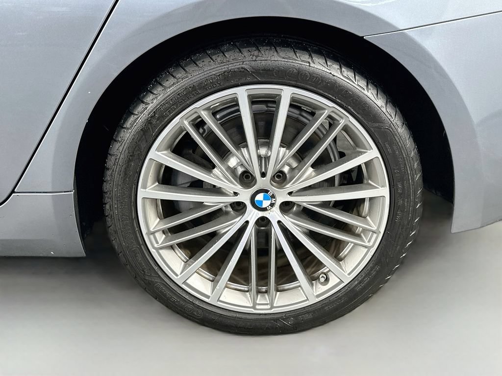 Used 2017 BMW 530i w/ Premium Package RWD image 35