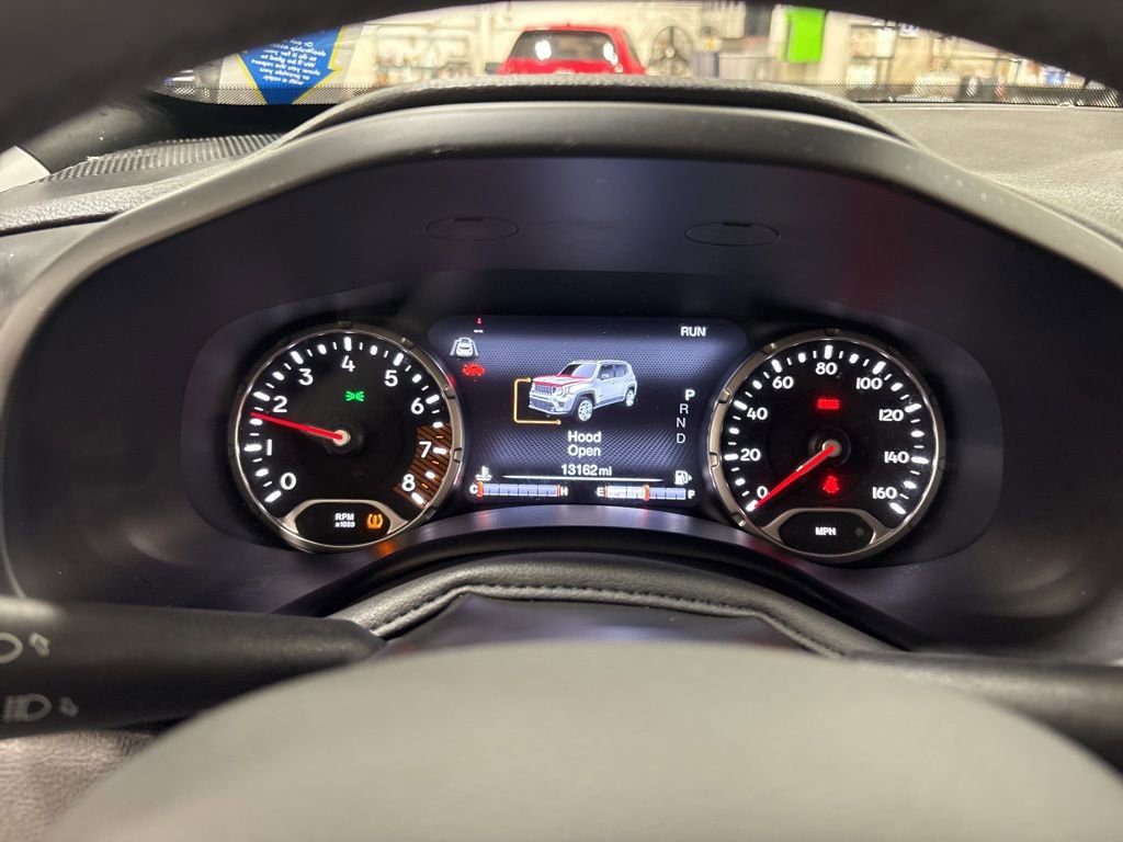 Used 2022 Jeep Renegade Latitude image 6