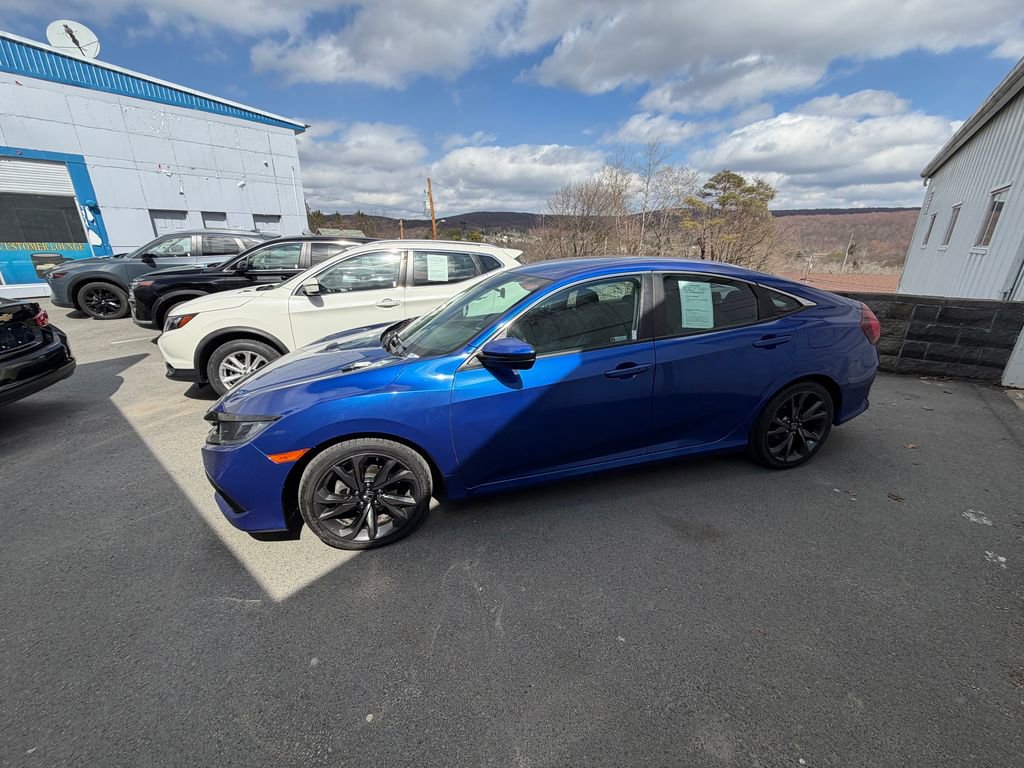 Used 2020 Honda Civic Sport image 2