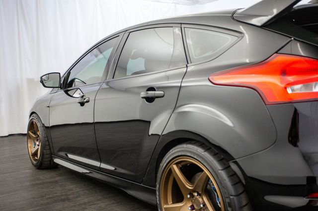 Used 2016 Ford Focus RS image 32
