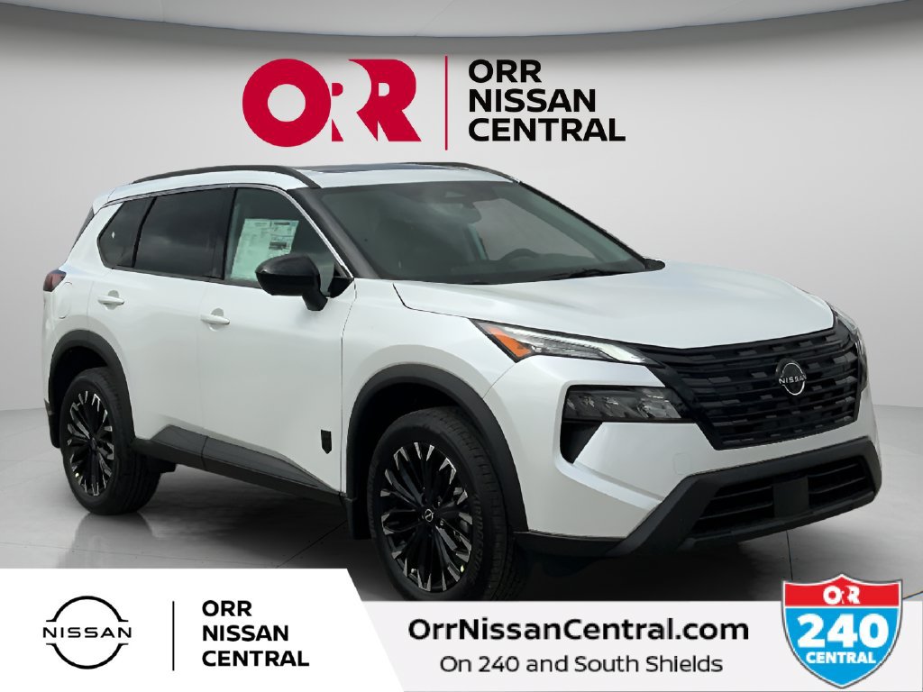 New 2027 Nissan Rogue Dark Armor FWD image 3
