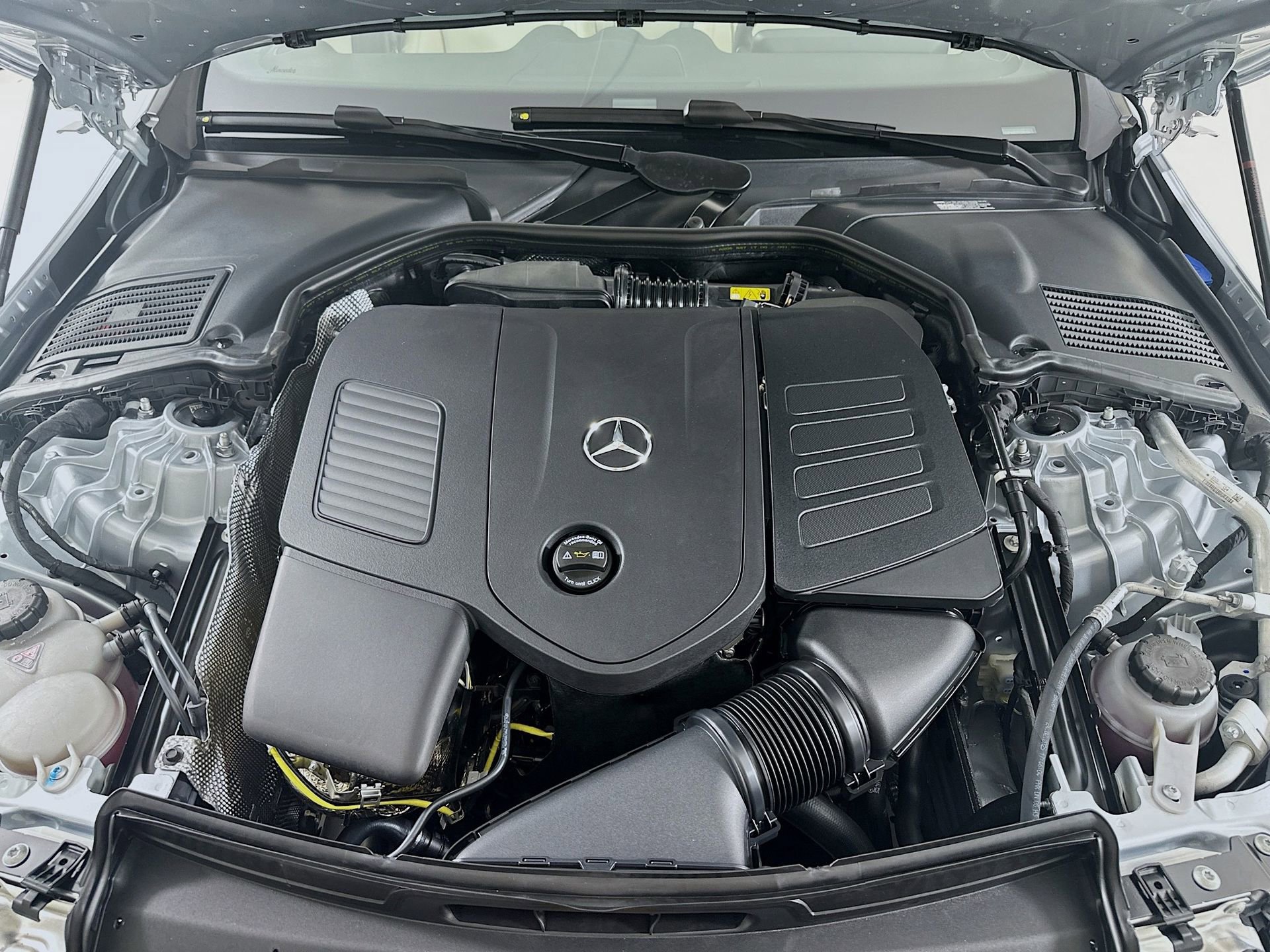 New 2026 Mercedes-Benz C 300 4MATIC Sedan image 33