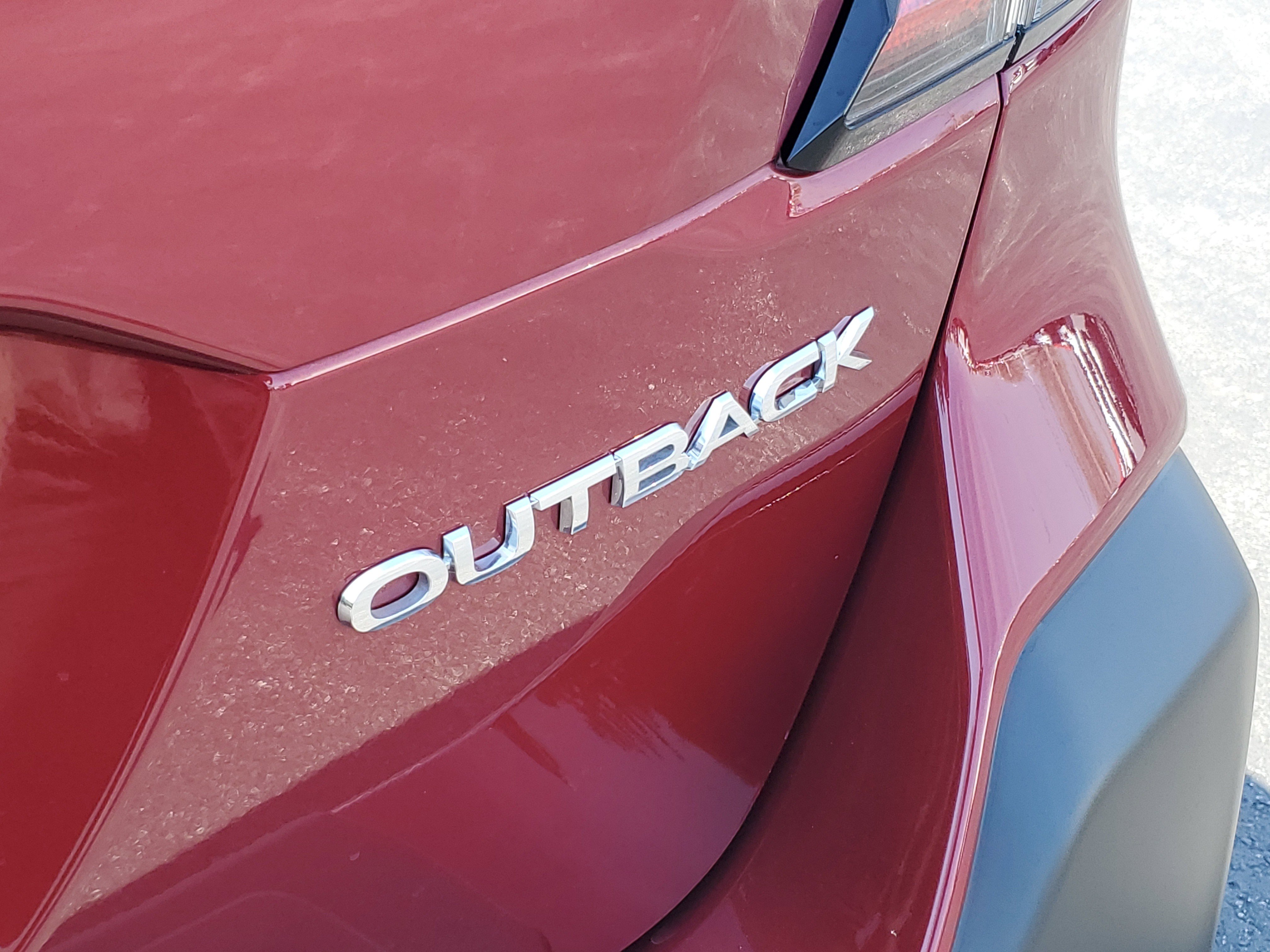 Used 2025 Subaru Outback Premium w/ Popular Package #1A image 7