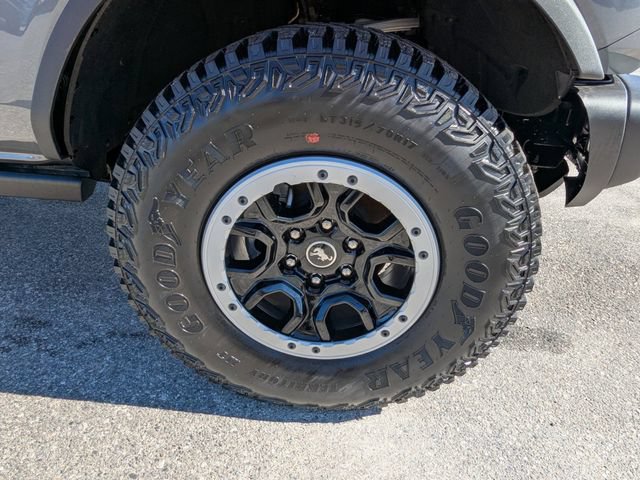New 2024 Ford Bronco Black Diamond w/ Sasquatch Package AWD/4WD image 11