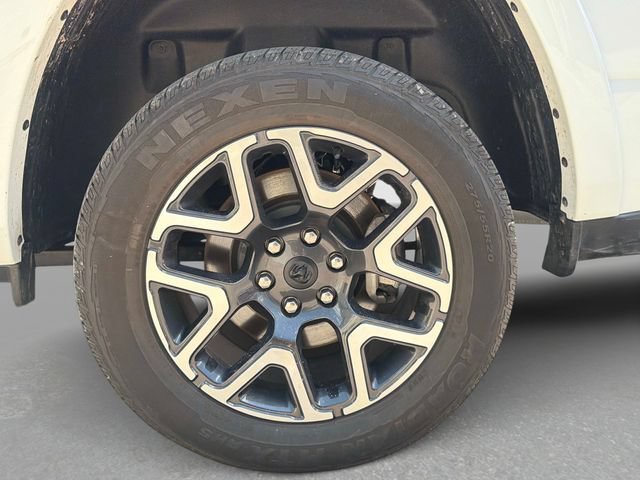 Used 2025 RAM 1500 Laramie w/ Trailer Tow Group AWD/4WD image 12