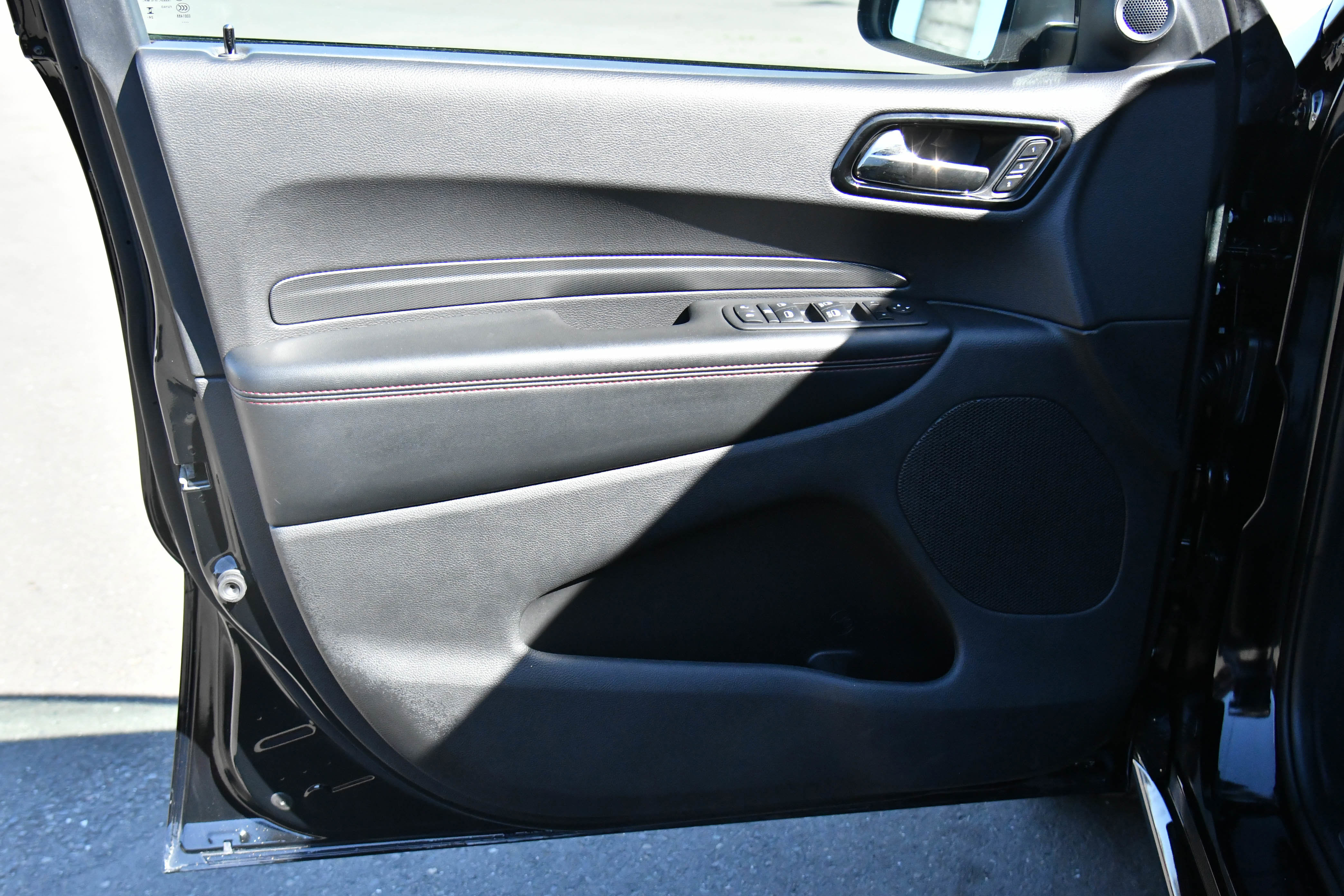 Used 2025 Dodge Durango GT image 14