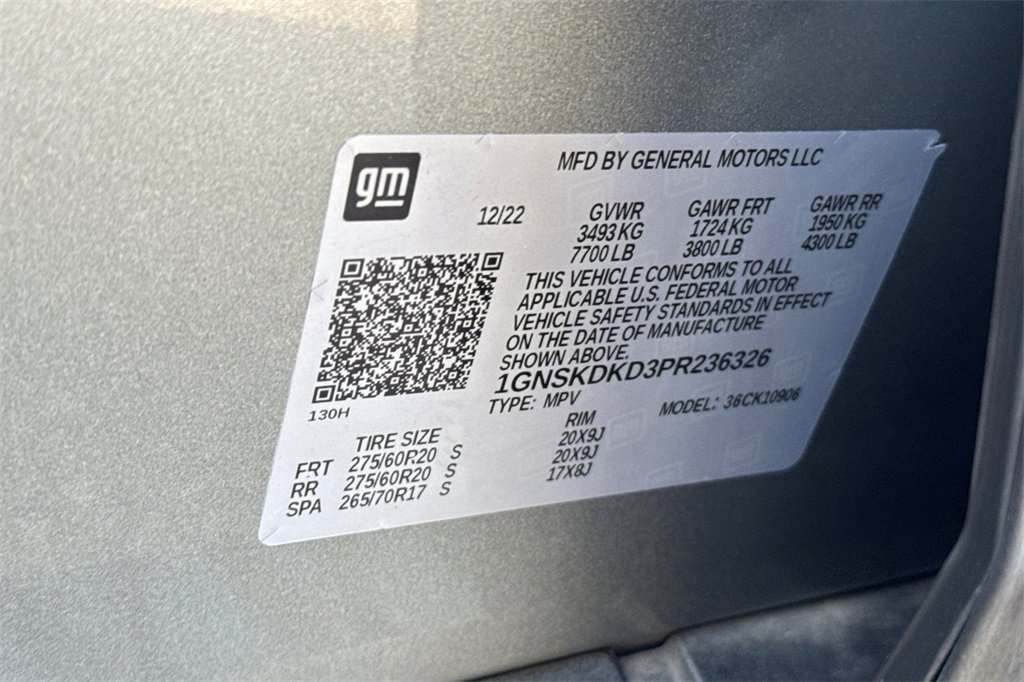 Used 2023 Chevrolet Suburban Z71 image 38