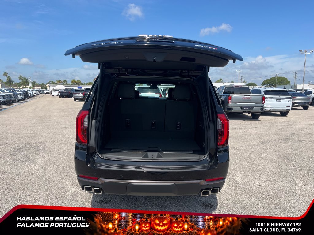 New 2026 GMC Yukon AT4 Ultimate AWD/4WD image 17