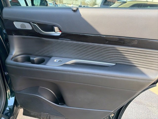 Used 2024 Hyundai Palisade Calligraphy image 33