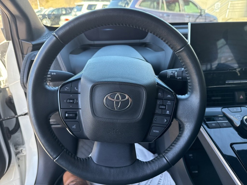 Used 2023 Toyota bZ4X XLE image 20