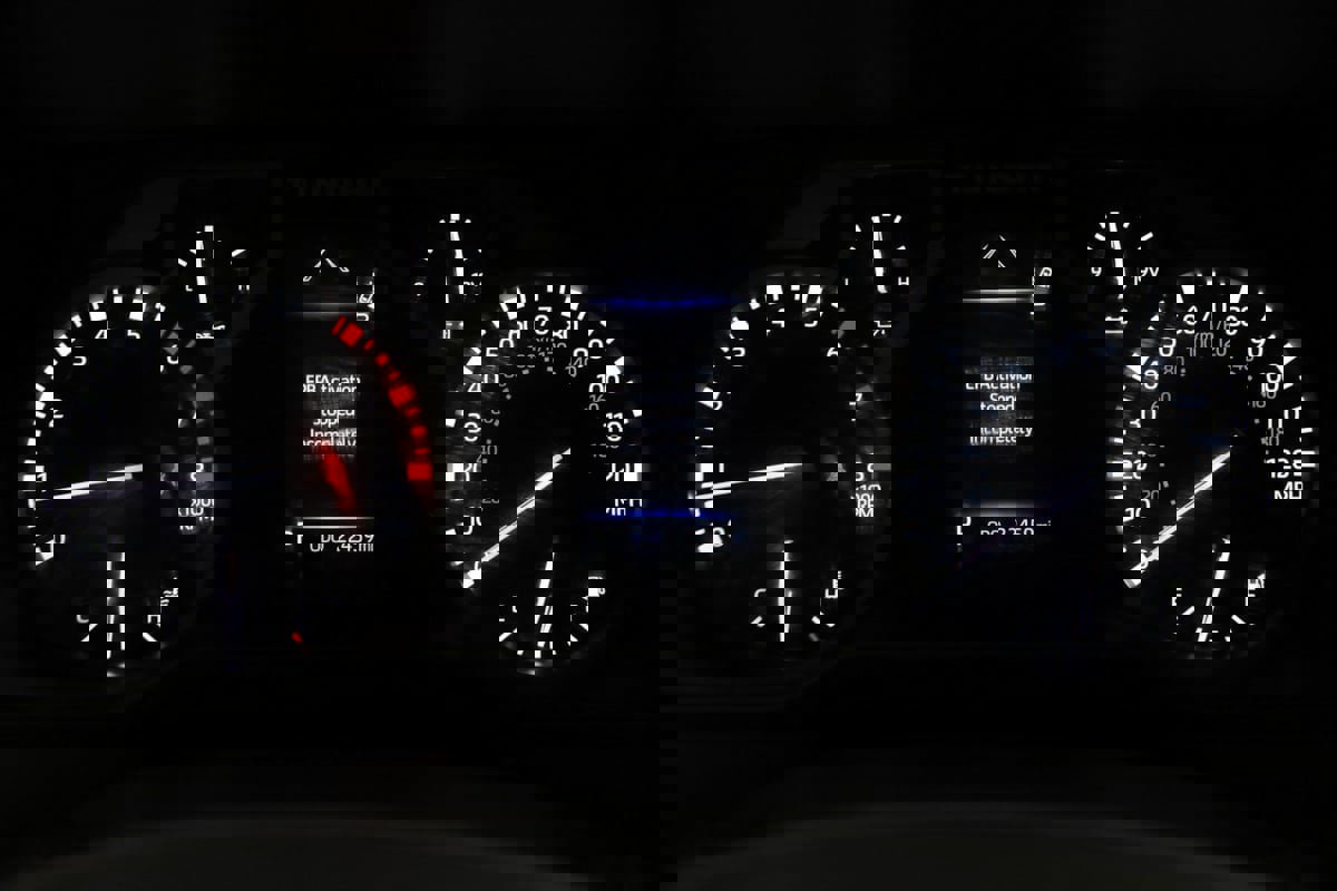 Used 2024 Toyota Tundra SR5 w/ SR5 Convenience Package AWD/4WD image 17