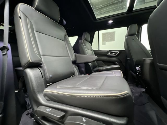 Certified 2022 GMC Yukon SLT w/ SLT Premium Package AWD/4WD image 28