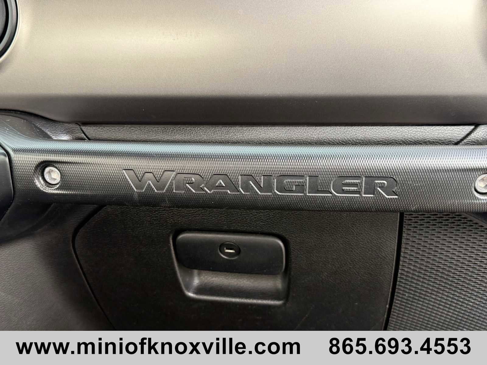 Used 2020 Jeep Wrangler Sport image 12