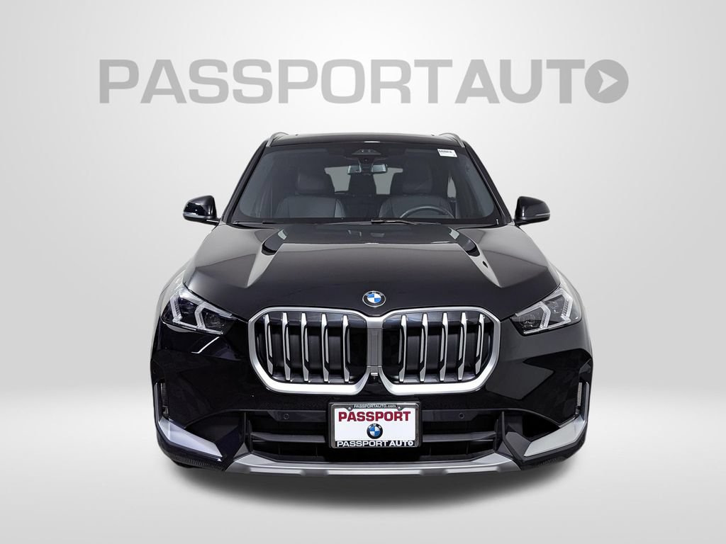 Used 2025 BMW X1 xDrive28i w/ Technology Package AWD/4WD image 2
