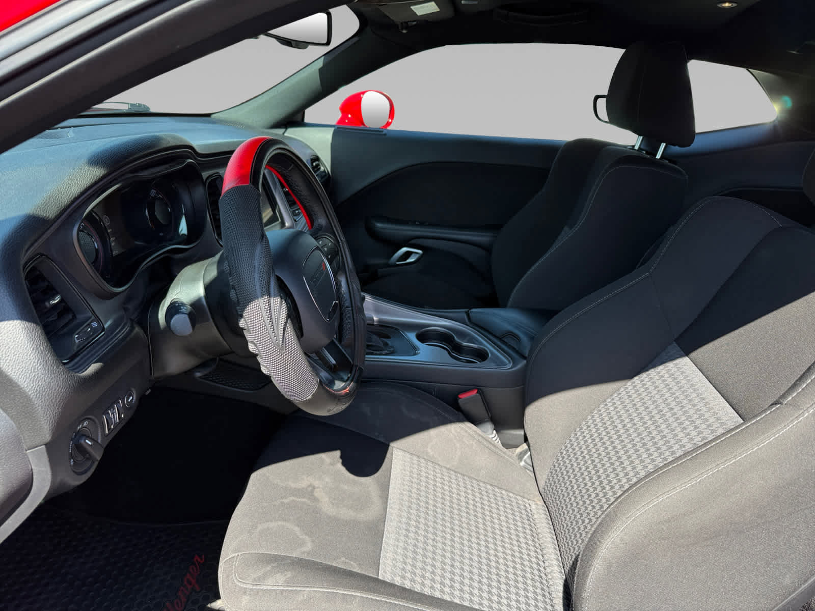 Used 2023 Dodge Challenger GT w/ Blacktop Package image 9