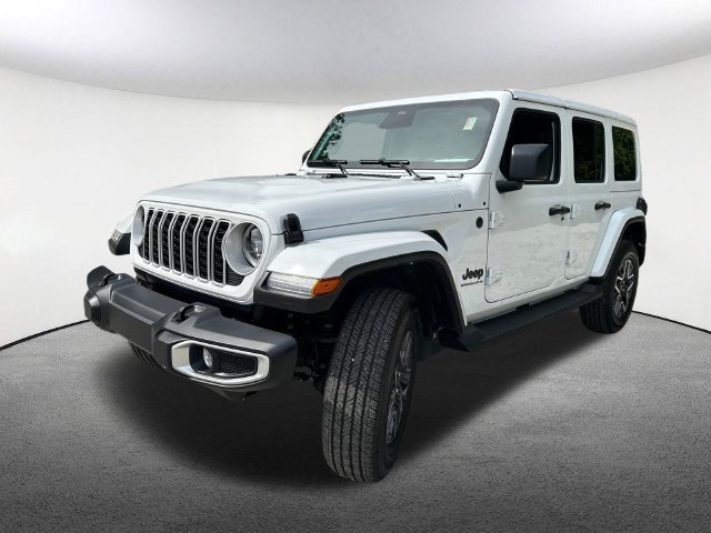 Used 2026 Jeep Wrangler Unlimited Sahara AWD/4WD image 4