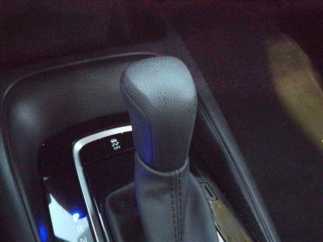 Used 2024 Toyota Corolla LE FWD image 13
