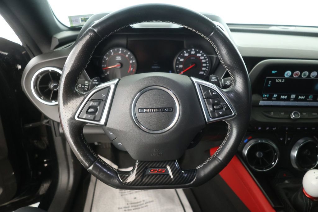 Used 2018 Chevrolet Camaro SS w/ LPO, Ground Effects Package image 10