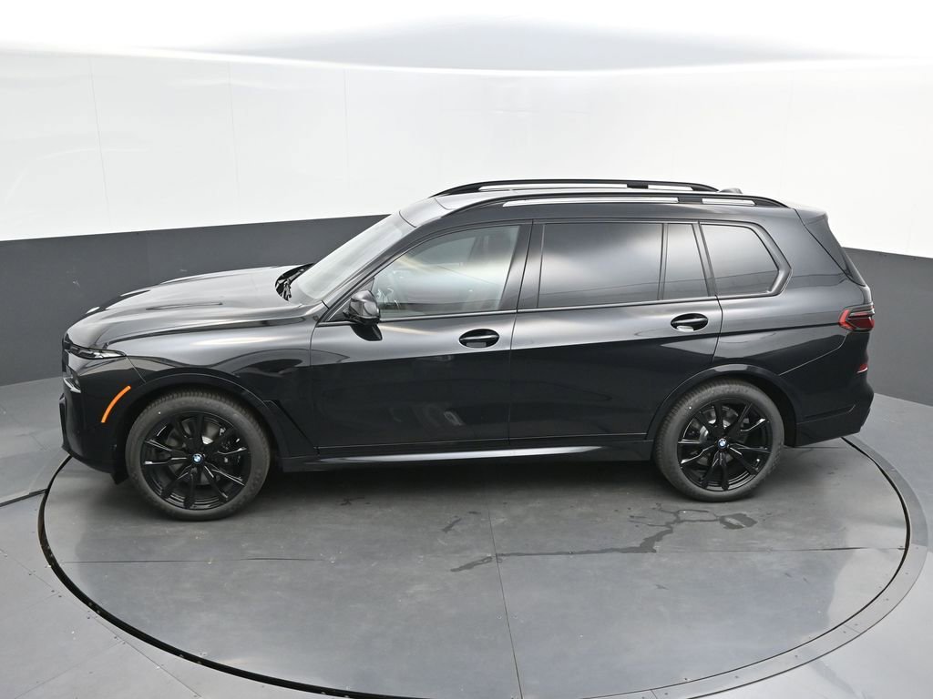 New 2026 BMW X7 xDrive40i w/ M Sport Package AWD/4WD image 38